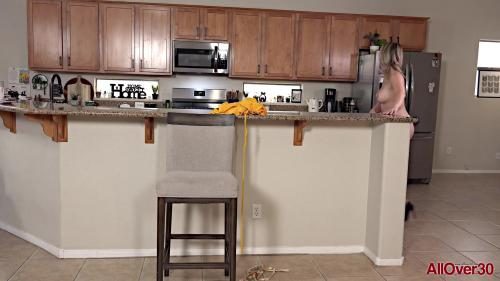 544589297 Allover30 24 12 20 Sydney Paige Xxx 1080p Mp4 Wrbxc